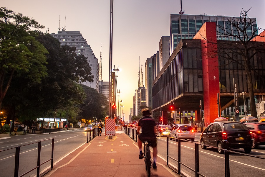 Avenida Paulista - Club Homs - TV Gazeta 